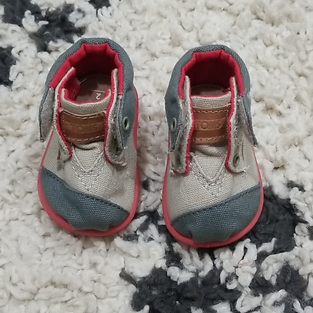 T2 Toms
